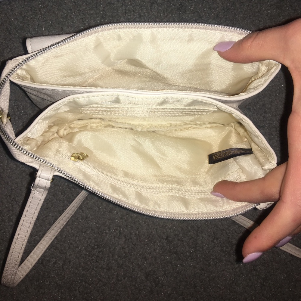 Purse - Picture 4 of 5